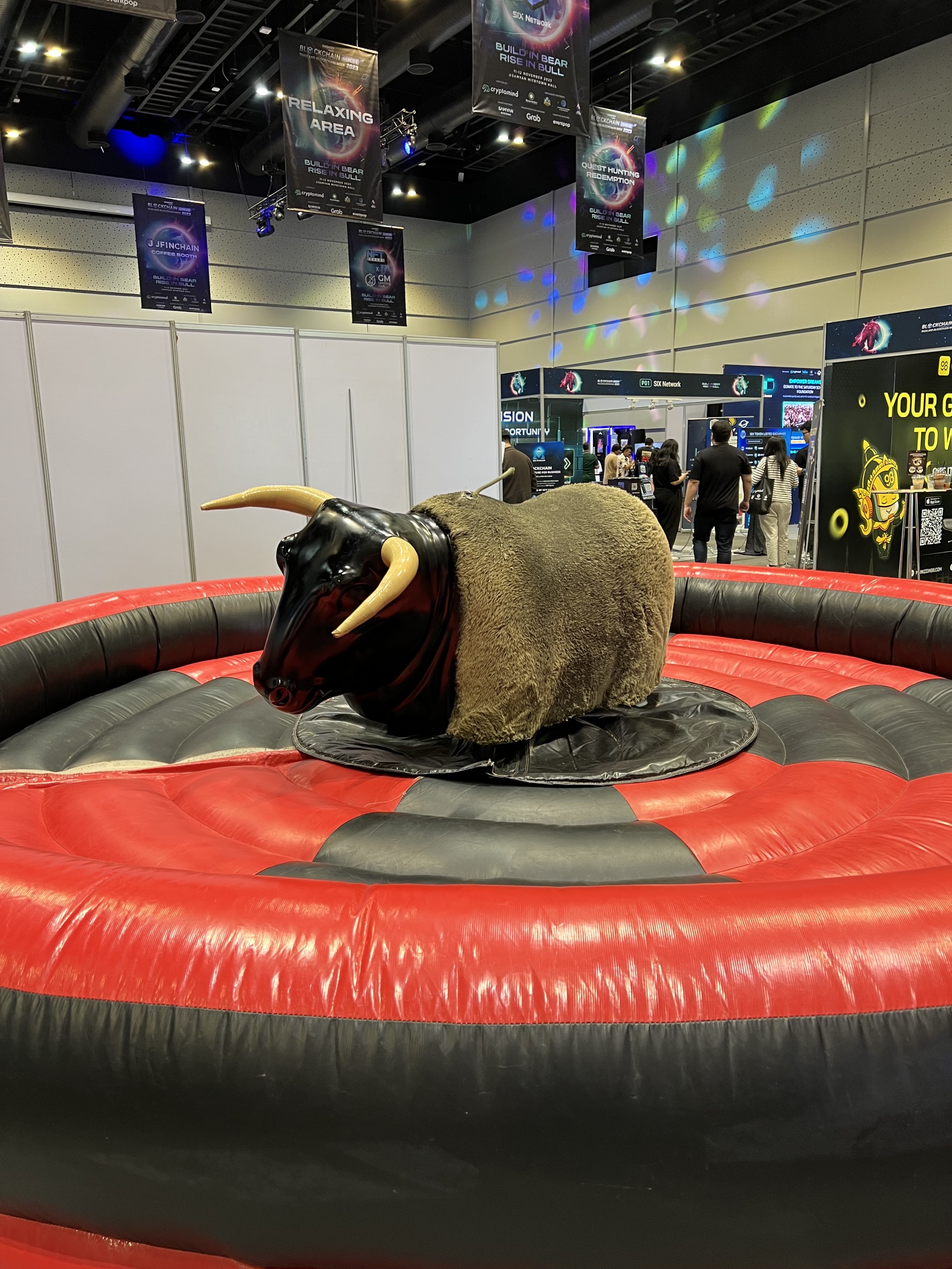 数字游民的暹逻梦：Crypto是如何在古老又神秘的泰国生根的？