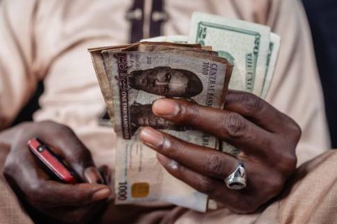 华尔街日报：非洲最大经济体货币崩溃，币安要背锅？
