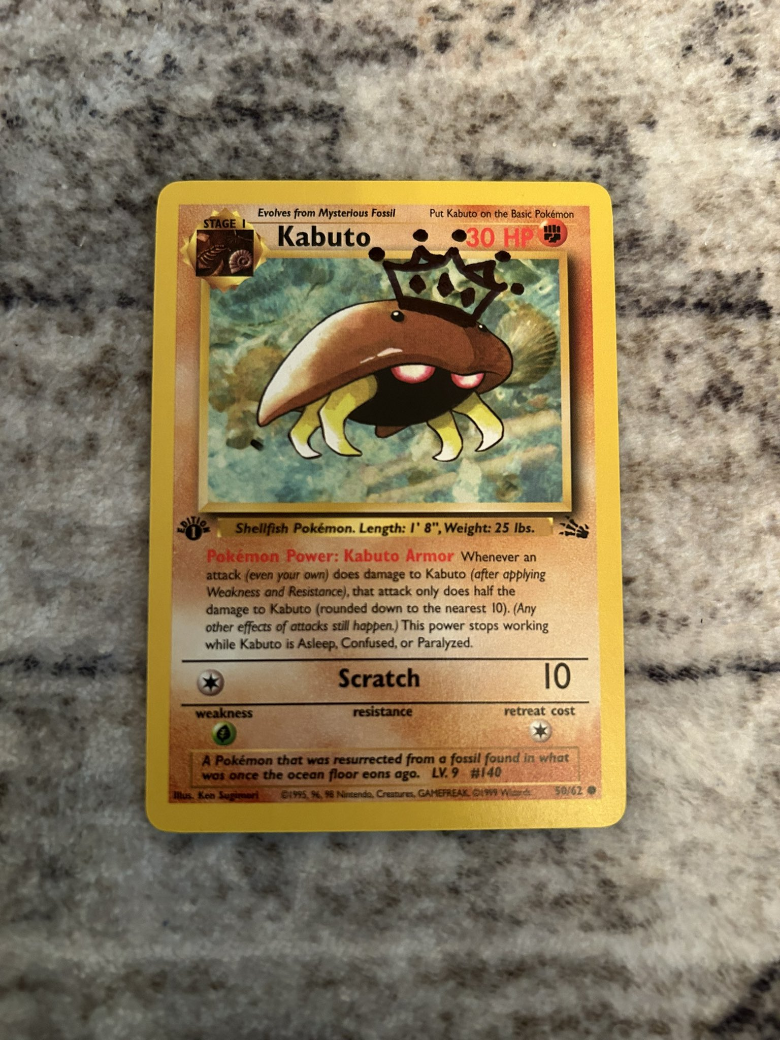 从边角料到网络顶流:一张“化石盔”引爆宝可梦收藏圈与加密市场