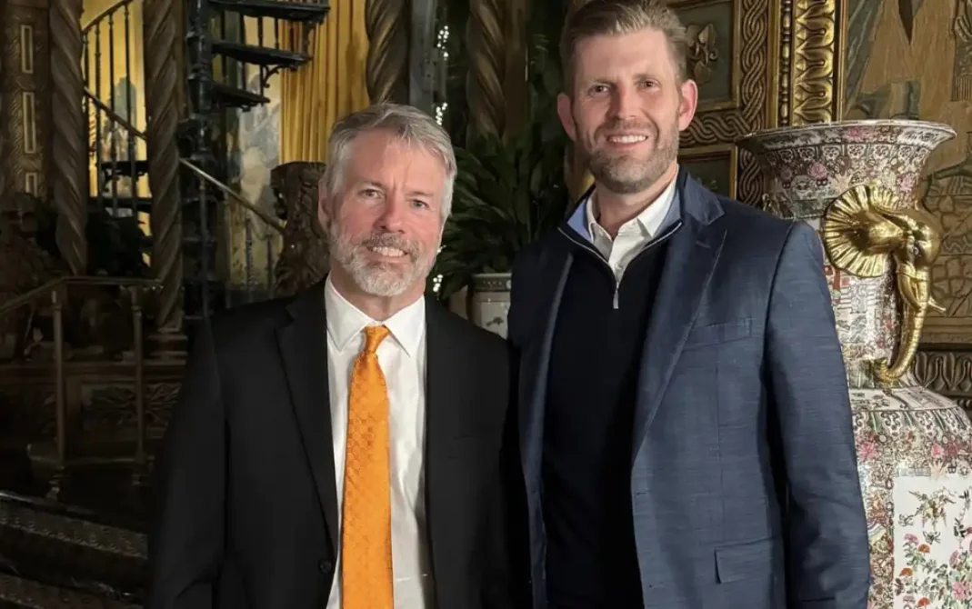 Trump's company releases $2.5 billion Bitcoin vault plan, is Crypto.com the biggest winner?