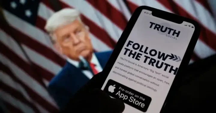 Trump's company releases $2.5 billion Bitcoin vault plan, is Crypto.com the biggest winner?